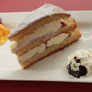 VICTORIA SPONGE CAKE
