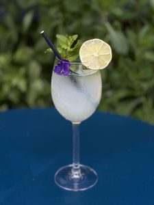 Limoncello Spritz